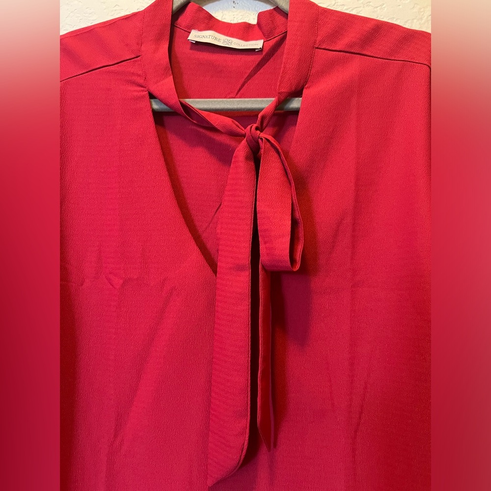 Signature Collection XL Blouse - Picture 2 of 6